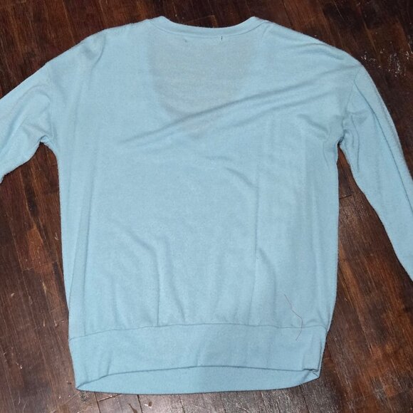 Wendy Williams Collection "#grateful" Deep V Sweater - Picture 2 of 3